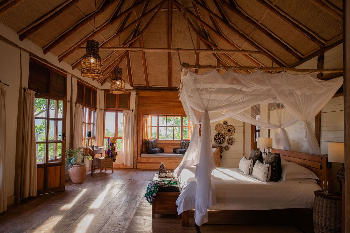 Luxury lodges in Queen Elizabeth National Park